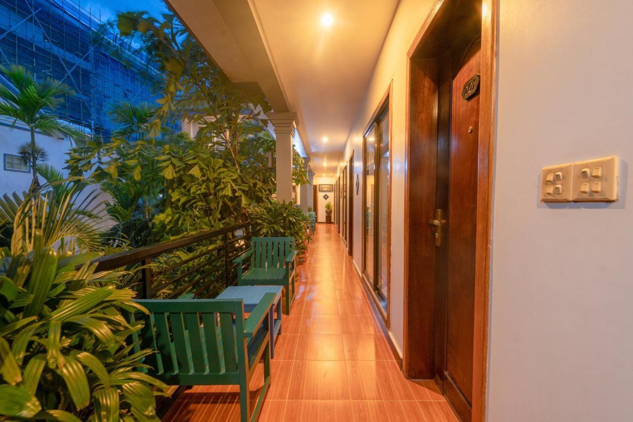 Asanak D'Angkor Boutique Hotel Сиемрип Экстерьер фото