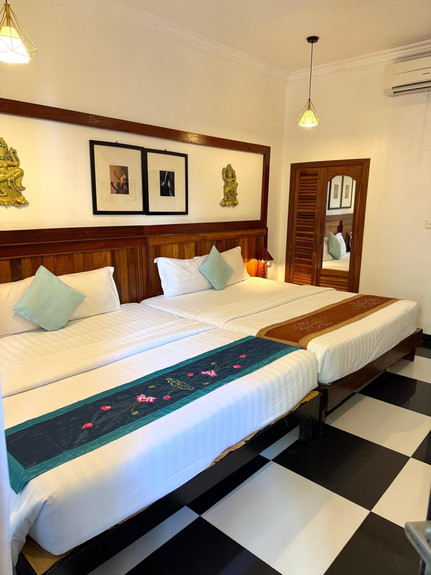 Asanak D'Angkor Boutique Hotel Сиемрип Экстерьер фото